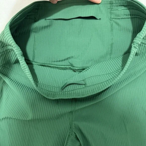Lululemon Women's Base Pace HR Ribbed Tight Leggings Everglade Green Size 6 25" - Picture 9 of 13